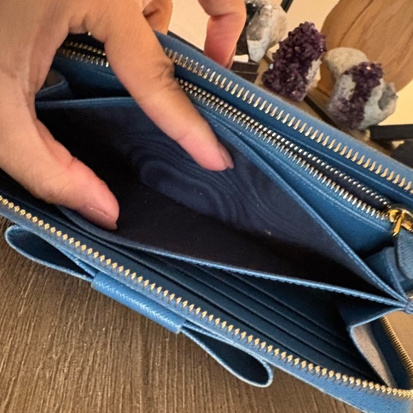 Prada Saffiano Ribbon Wallet FINAL PRICE - Picture 13 of 16